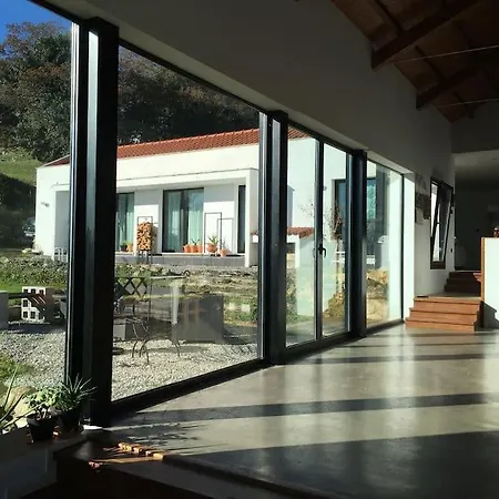 La Casa De Cristal * Careses