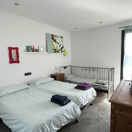 La Casa De Cristal Сasa de vacaciones Careses
