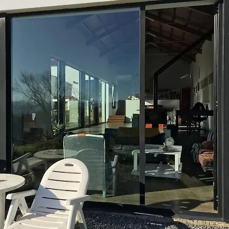 La Casa De Cristal Holiday home Careses